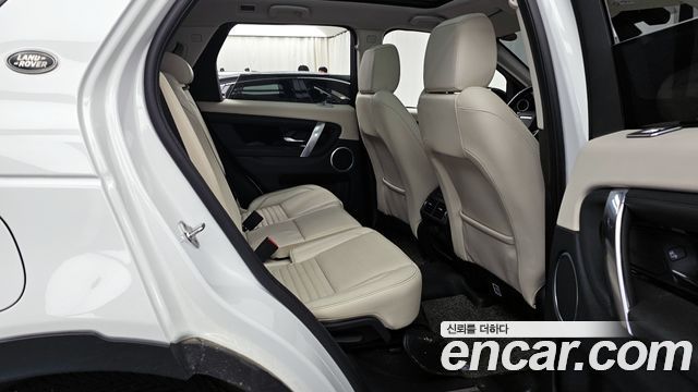 Land Rover Discovery Sport P250 SE
