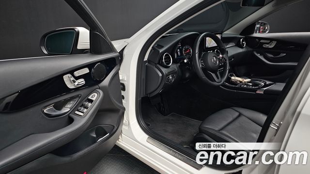 Mercedes-Benz C-Class C200