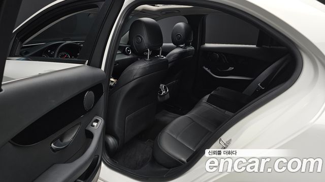 Mercedes-Benz C-Class C200
