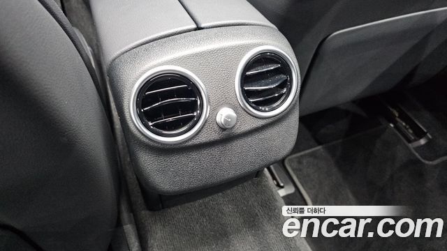 Mercedes-Benz C-Class C200