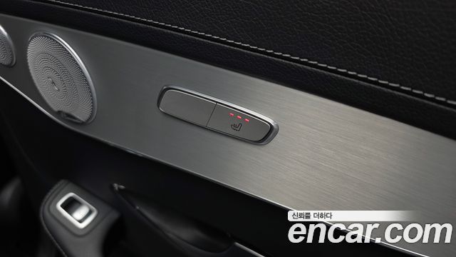 Mercedes-Benz GLC-Class GLC300 4MATIC AMG Line