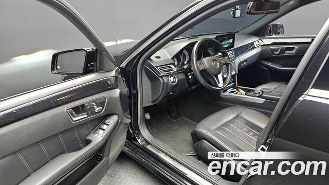 Mercedes-Benz E-Class E220 Bluetec Avantgarde