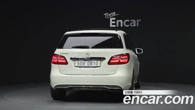 Mercedes-Benz B-Class B200 d