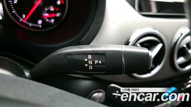 Mercedes-Benz B-Class B200 d