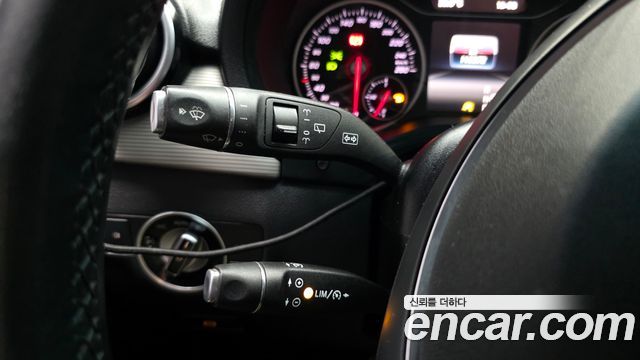 Mercedes-Benz B-Class B200 d