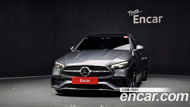 Mercedes-Benz C-Class C300 4MATIC AMG Line