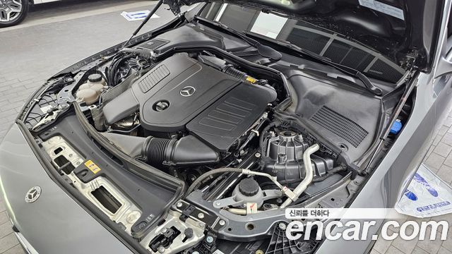 Mercedes-Benz C-Class C300 4MATIC AMG Line
