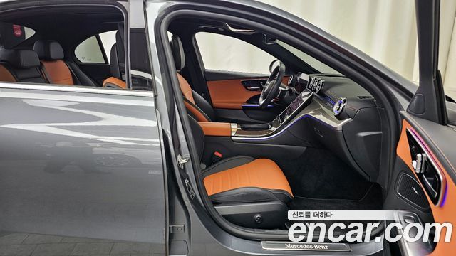Mercedes-Benz C-Class C300 4MATIC AMG Line