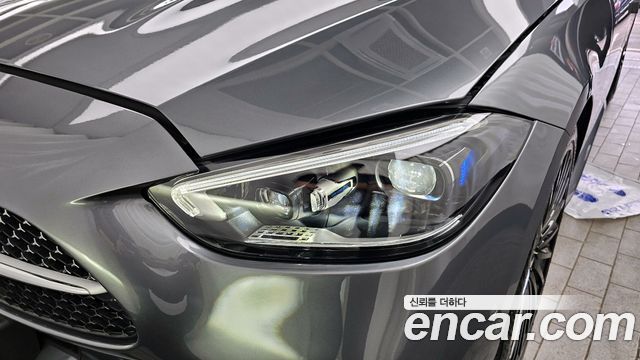 Mercedes-Benz C-Class C300 4MATIC AMG Line