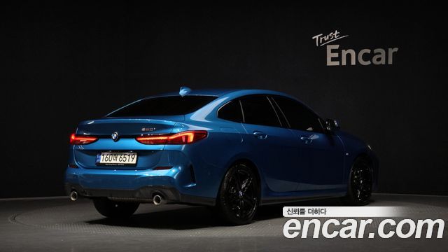 BMW 2-Series 220i M Sports