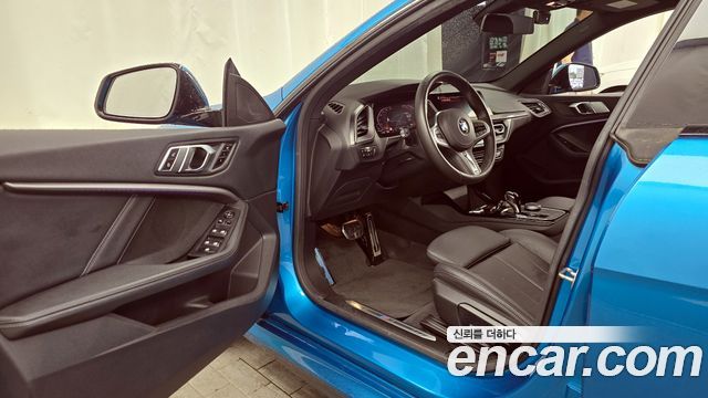 BMW 2-Series 220i M Sports