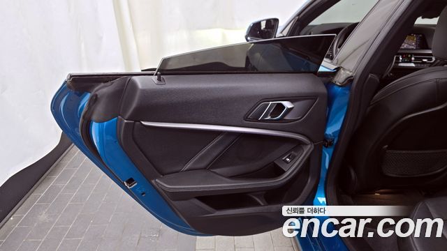 BMW 2-Series 220i M Sports