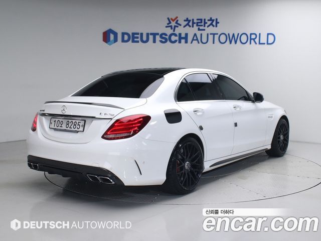 Mercedes-Benz C-Class C63 AMG