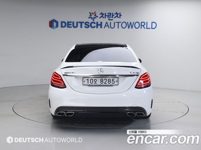 Mercedes-Benz C-Class C63 AMG