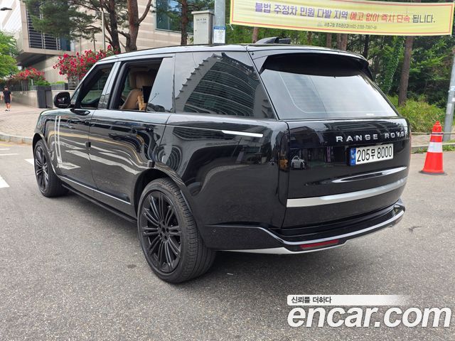 Land Rover Range Rover P530 Autobiography Long Wheel Base