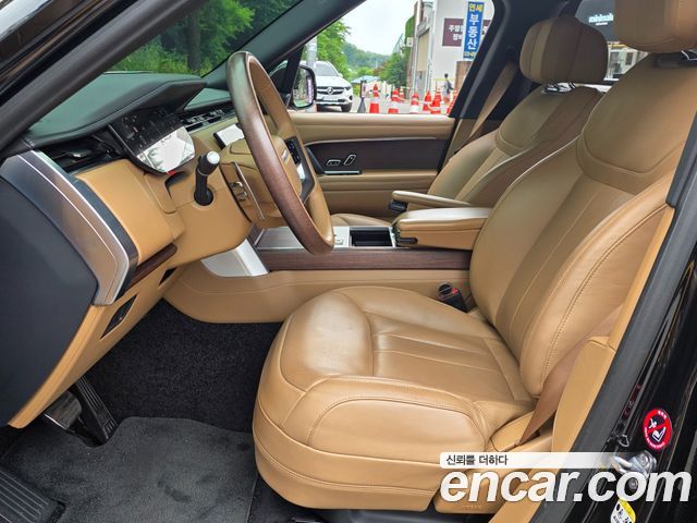 Land Rover Range Rover P530 Autobiography Long Wheel Base
