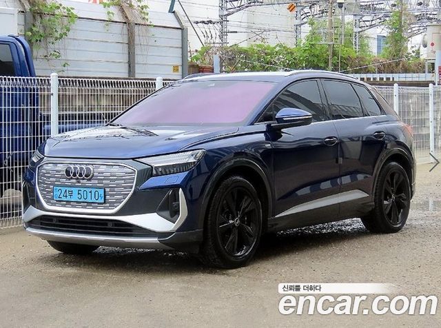 Audi Q4 e-tron 40 Premium