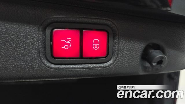 Mercedes-Benz E-Class E220d Avantgarde