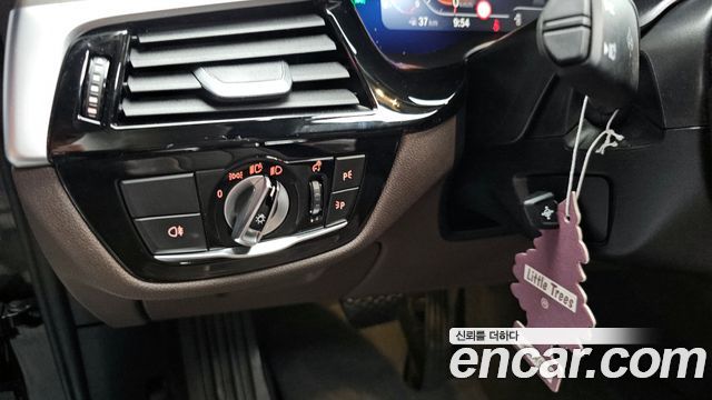BMW Gran Turismo 630i xDrive Luxury
