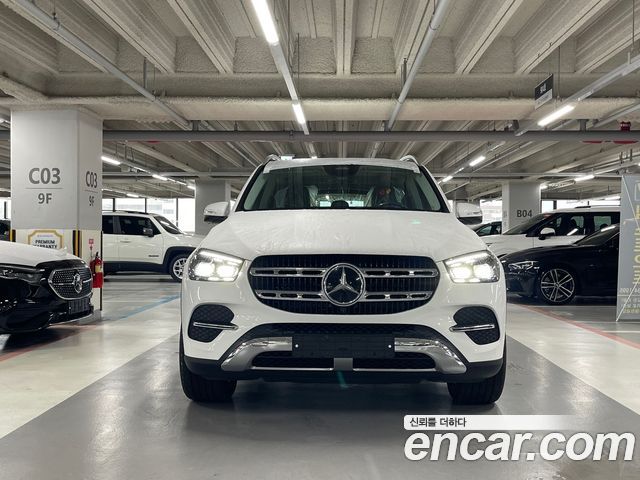 Mercedes-Benz GLE-Class GLE300d 4MATIC
