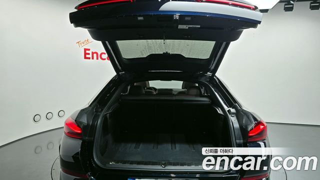 BMW X6 xDrive40i M Sports Online Exclusive Edition