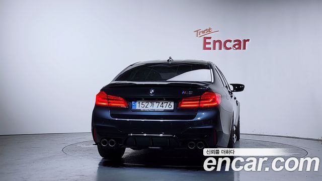 BMW M5 M5 Sedan