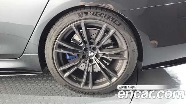 BMW M5 M5 Sedan