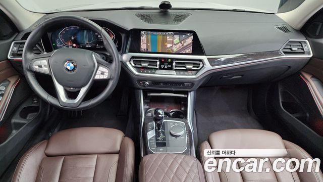 BMW 3-Series 320d Touring Luxury