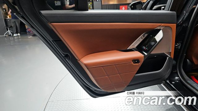 BMW 7-Series 740i sDrive M Sport