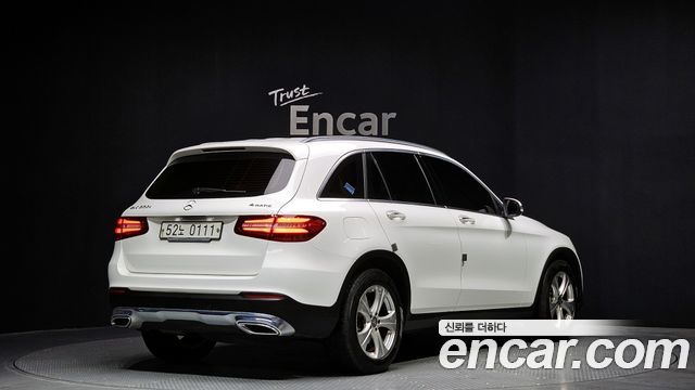 Mercedes-Benz GLC-Class GLC220 d 4MATIC