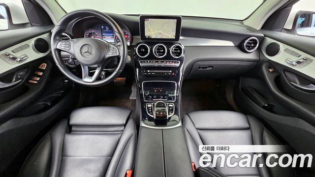 Mercedes-Benz GLC-Class GLC220 d 4MATIC