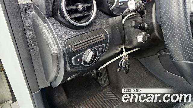 Mercedes-Benz GLC-Class GLC220 d 4MATIC