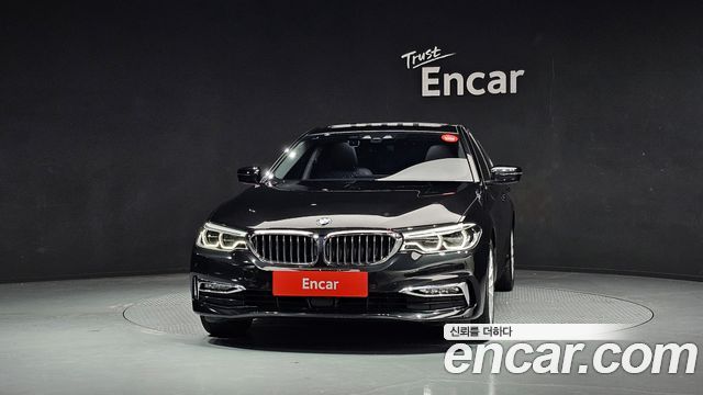 BMW 5-Series 530i xDrive Luxury Plus