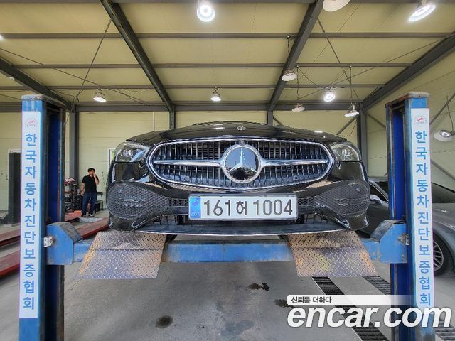 Mercedes-Benz C-Class C300 4MATIC Avantgarde