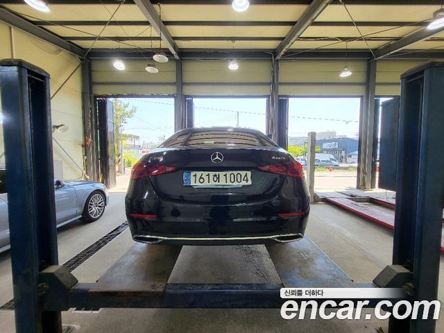 Mercedes-Benz C-Class C300 4MATIC Avantgarde