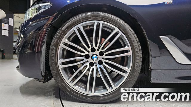 BMW 5-Series 520d M Sport Package Plus