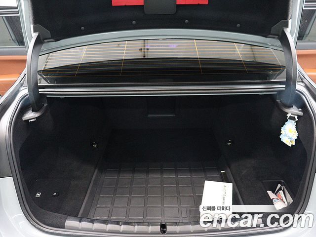 BMW 7-Series 740i sDrive M Sport
