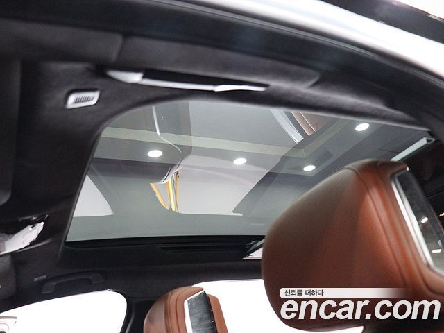 BMW 7-Series 740i sDrive M Sport