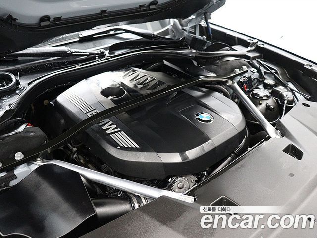 BMW 7-Series 740i sDrive M Sport