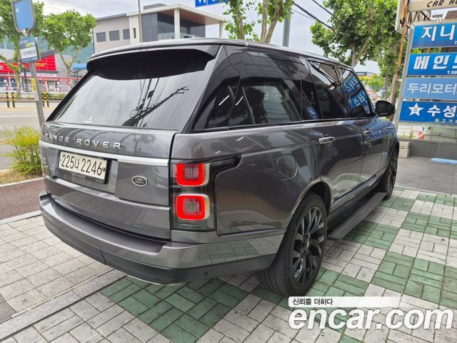 Land Rover Range Rover 4.4 SDV8 Vogue SE DIESEL