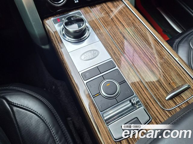 Land Rover Range Rover 4.4 SDV8 Vogue SE DIESEL
