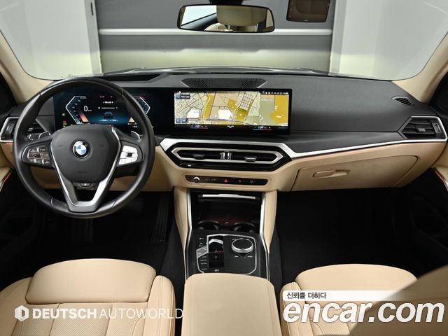 BMW 3-Series 320i
