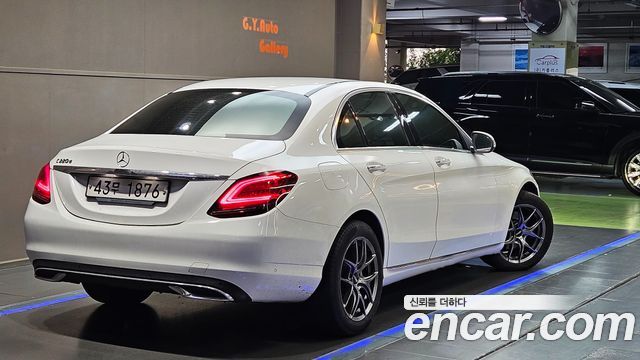 Mercedes-Benz C-Class C220 d Avantgarde