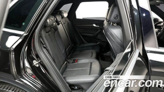 Audi Q5 45 TFSI Quattro Premium