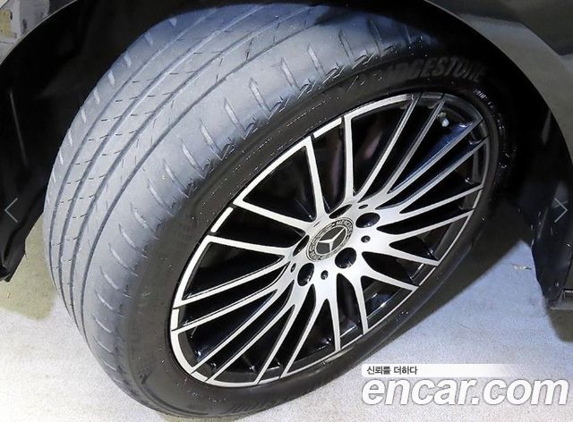 Mercedes-Benz C-Class C200 Avantgarde
