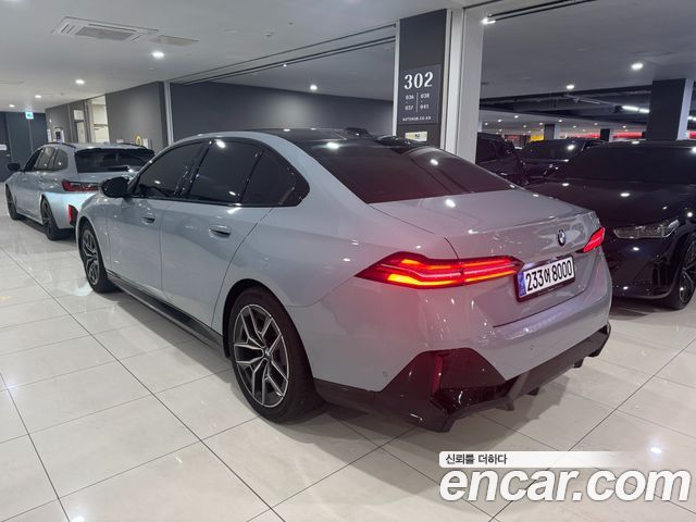 BMW 5-Series 520i M Sport