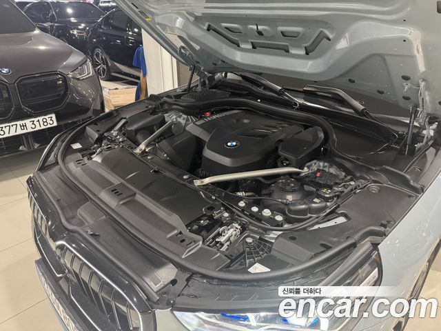BMW 5-Series 520i M Sport