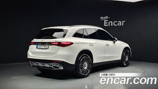 Mercedes-Benz GLC-Class GLC 300 4MATIC Avantgarde