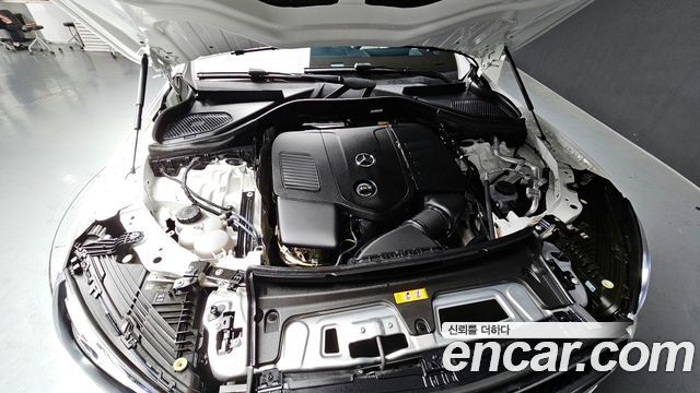 Mercedes-Benz GLC-Class GLC 300 4MATIC Avantgarde