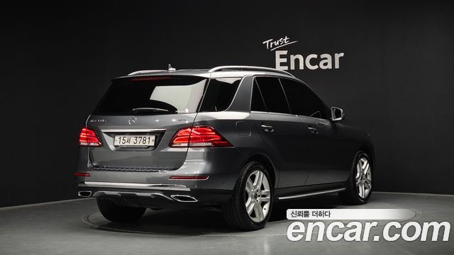 Mercedes-Benz GLE-Class GLE350 d 4MATIC